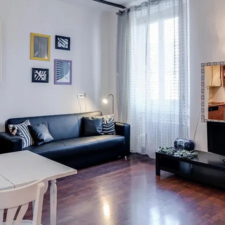 Confortevole Monolocale A Ben Arredato *